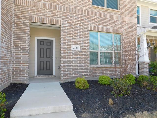 Building Photo - 2229 Davenport Dr