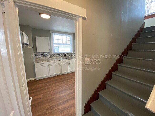 Foto del edificio - 234 Santa Clara Ave