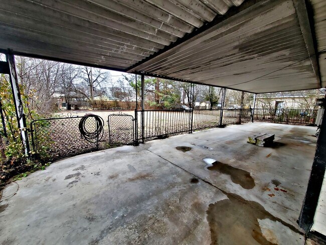Foto del edificio - Decatur 3BR House