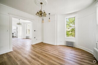 Building Photo - 32 Claremont Ave