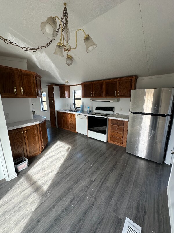 Foto del edificio - 6021 Quanah Hill Rd