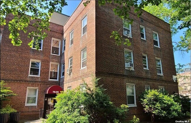Building Photo - 78-06 Main St