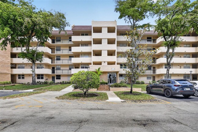 Building Photo - 3751 Environ Blvd