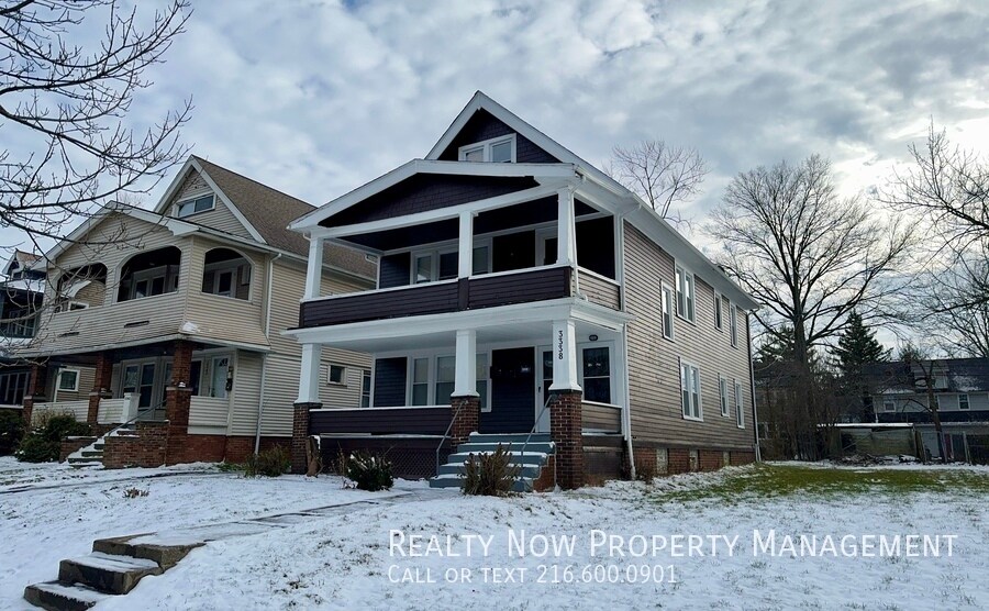 Primary Photo - 3338 Desota Ave