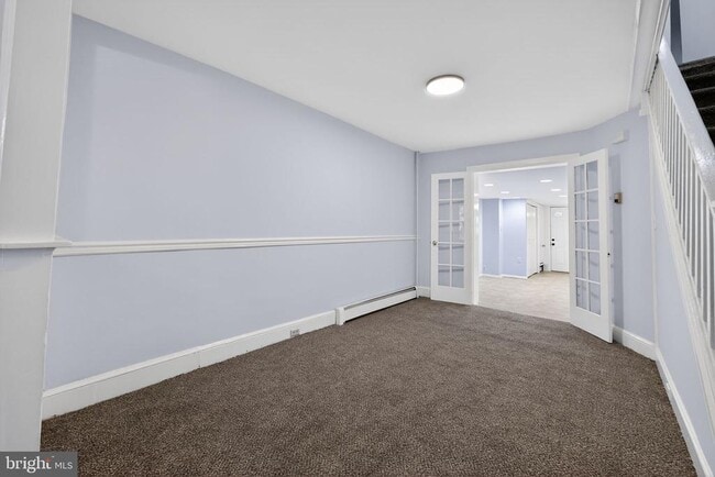 Foto del edificio - 354 E 6th Ave