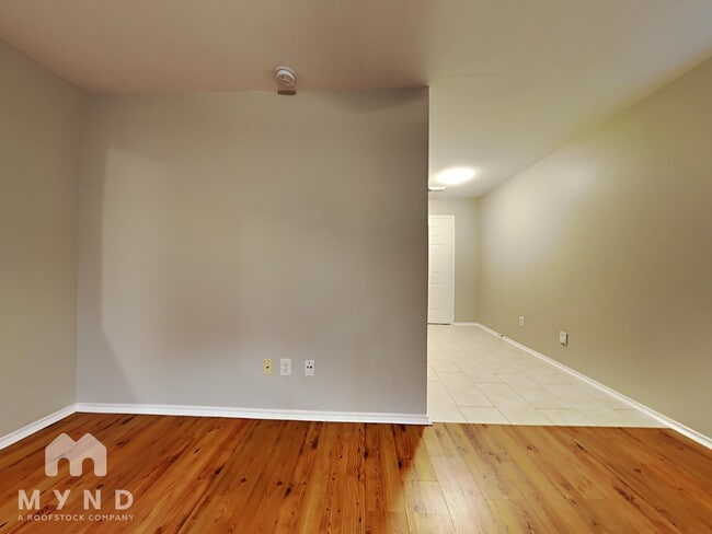 Building Photo - 3523 Avalon Castle Dr