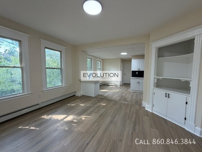 Photo - 906-908 Park St-2W Apartment