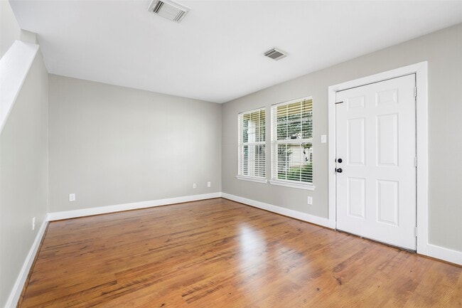 Building Photo - 6346 Torrance Elms Ct