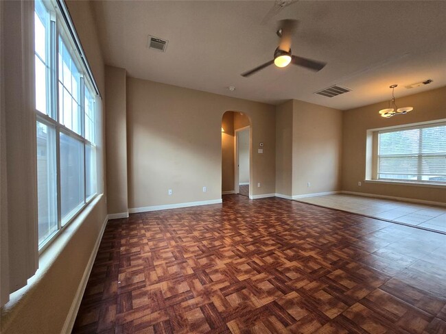 Building Photo - 2829 Saville Loop