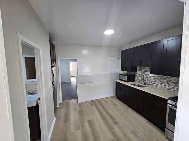 Foto del edificio - 8905 215th St