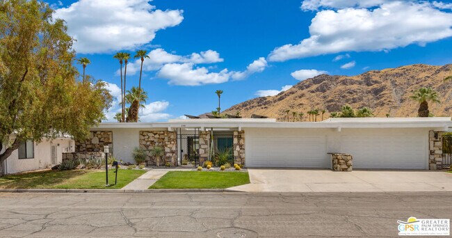 Foto del edificio - 2344 Madrona Dr