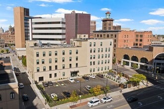 Building Photo - The Neisner at East End
