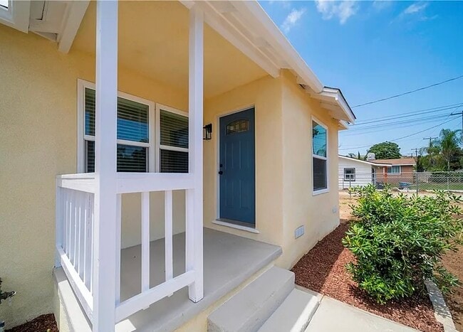 Foto del edificio - 25885 Creag Ave