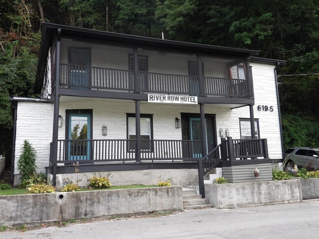 Building Photo - 619.5 Taylor Ave