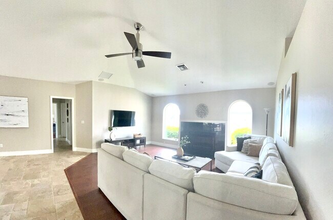 Foto del edificio - 3126 SW 18th Pl