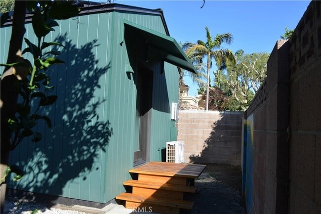 Building Photo - 17126 Sandra Lee Ln