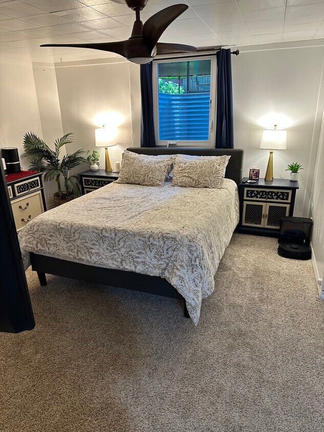Foto principal - 9630 NE Skidmore St