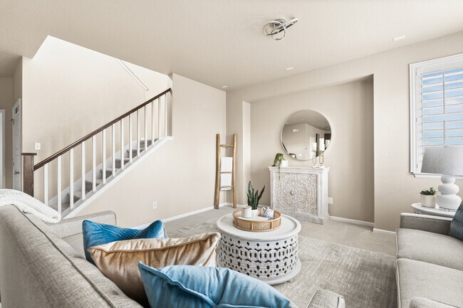 Building Photo - 17187 E Cedar Gulch Dr