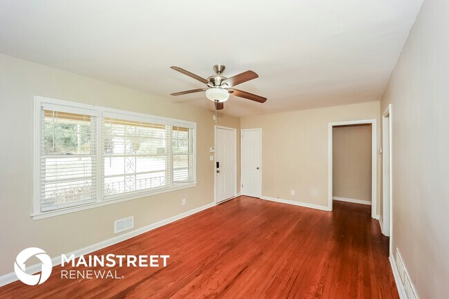 Foto del edificio - 1794 Broadwell St SW