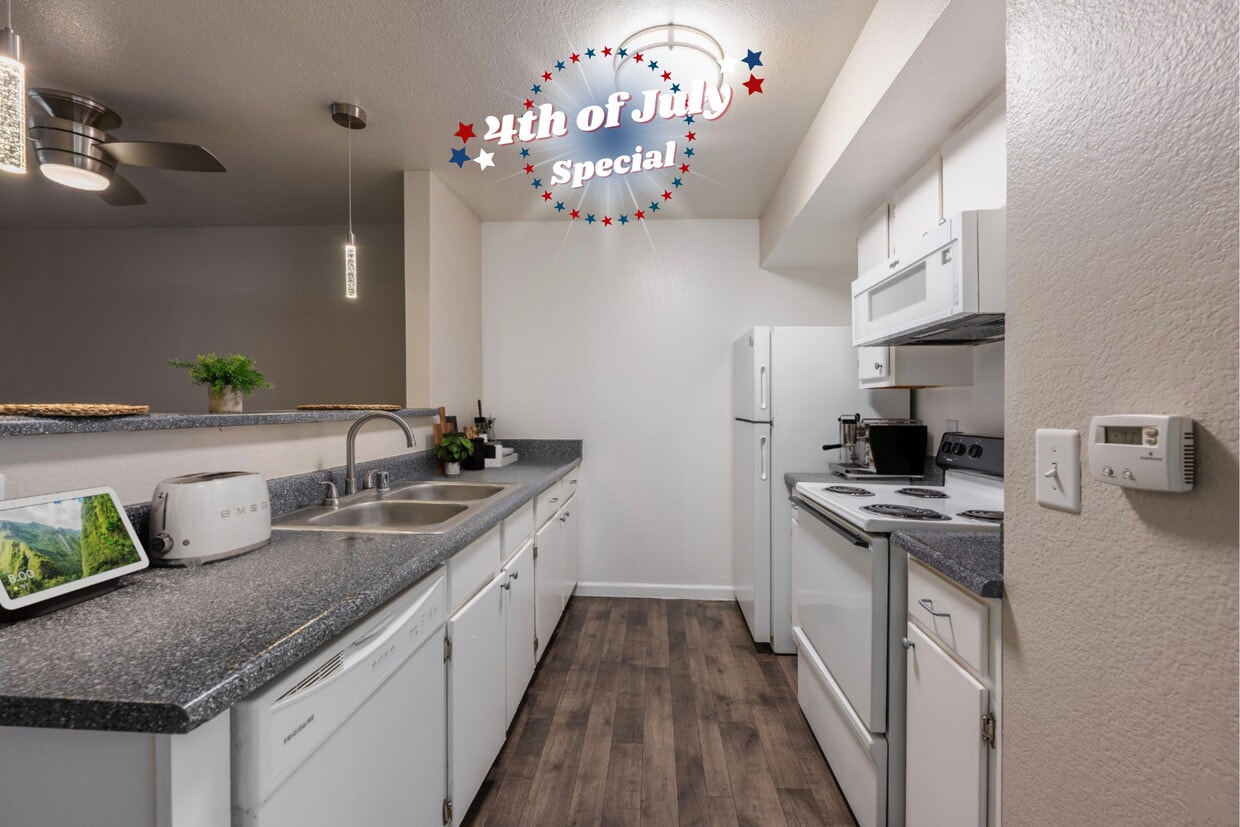 Kitchen - Fremont Villas