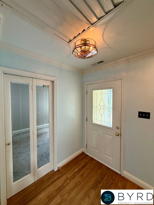 Foto del edificio - 1703 Sheldrake Ct
