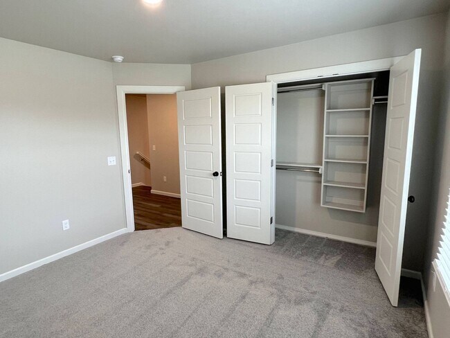 Building Photo - New Townhome Community at the Villas of Pe...