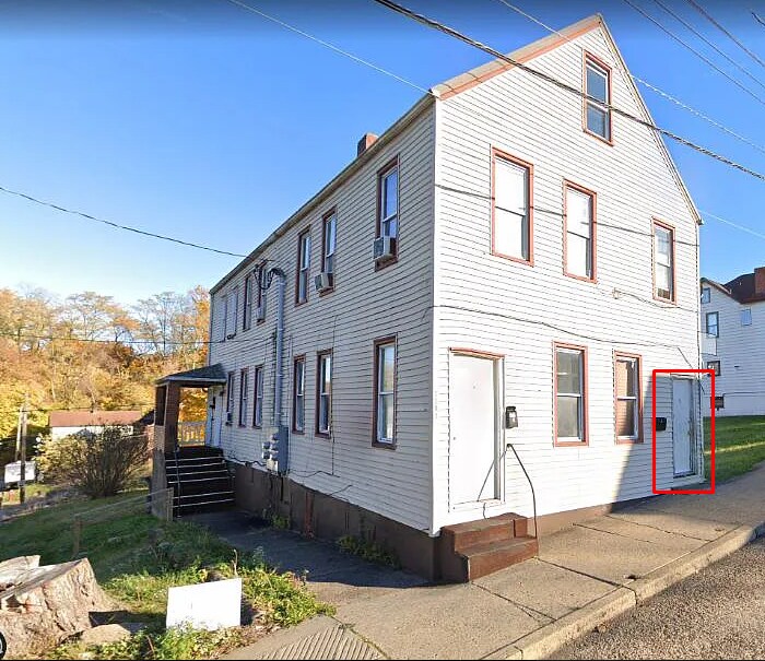 Primary Photo - 1101 Evans Ave
