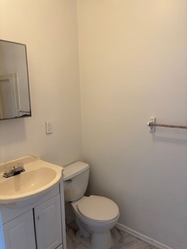 Foto del edificio - 324 N Orange St