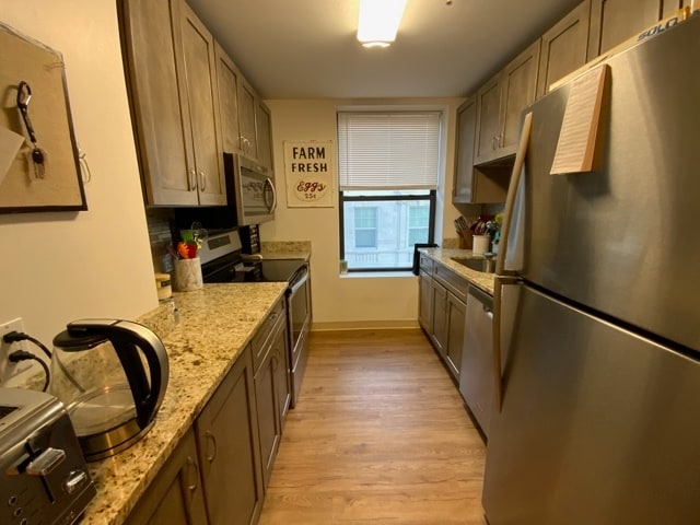 Foto del edificio - 822 Beacon St