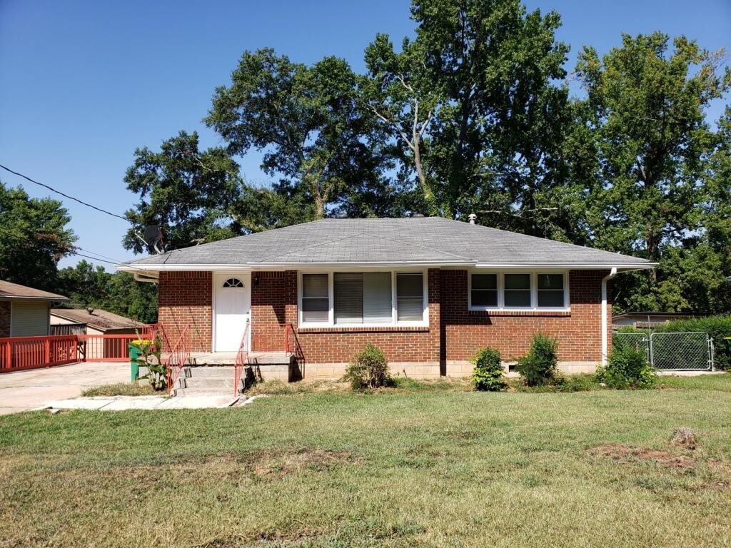 5553 Ash St House Rental in Forest Park, GA