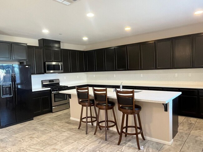 Foto del edificio - Menifee 5 Bedroom