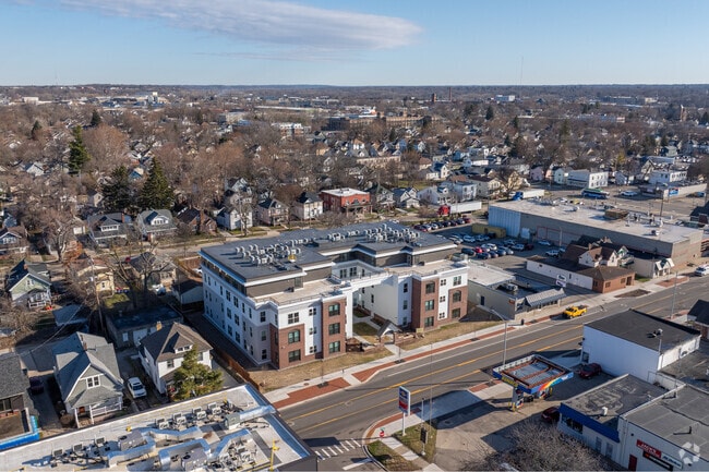 Aerial Photo - Leonard Apartments