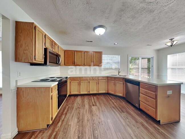 Building Photo - 2498 Port Kembla Dr