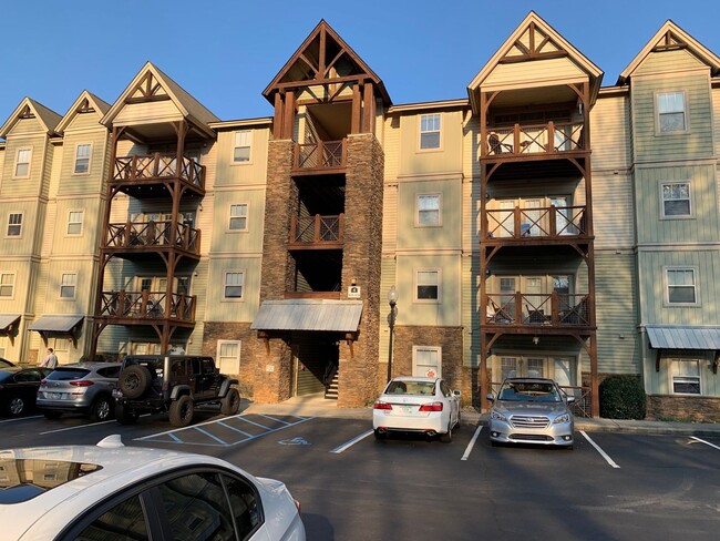 Photo - Crawford Falls, 401 Apartment