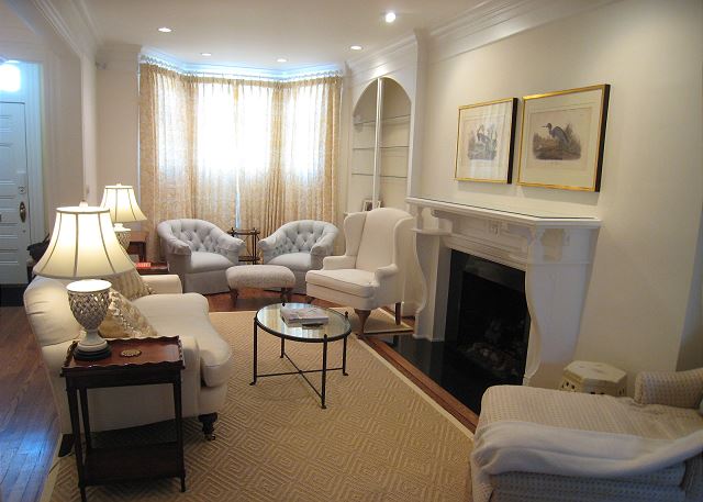 Foto principal - 1412 29th St NW