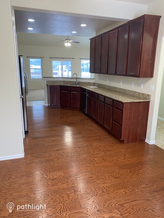 Foto del edificio - 10457 Desert Bloom Way