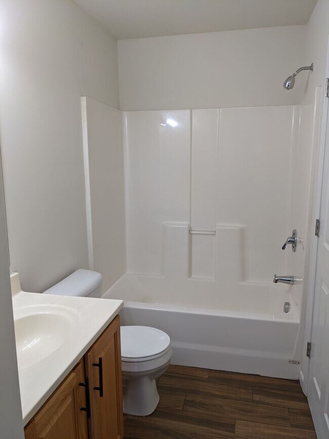 Foto del edificio - 3 Bedroom/2 Bath Home in Pacific School Di...