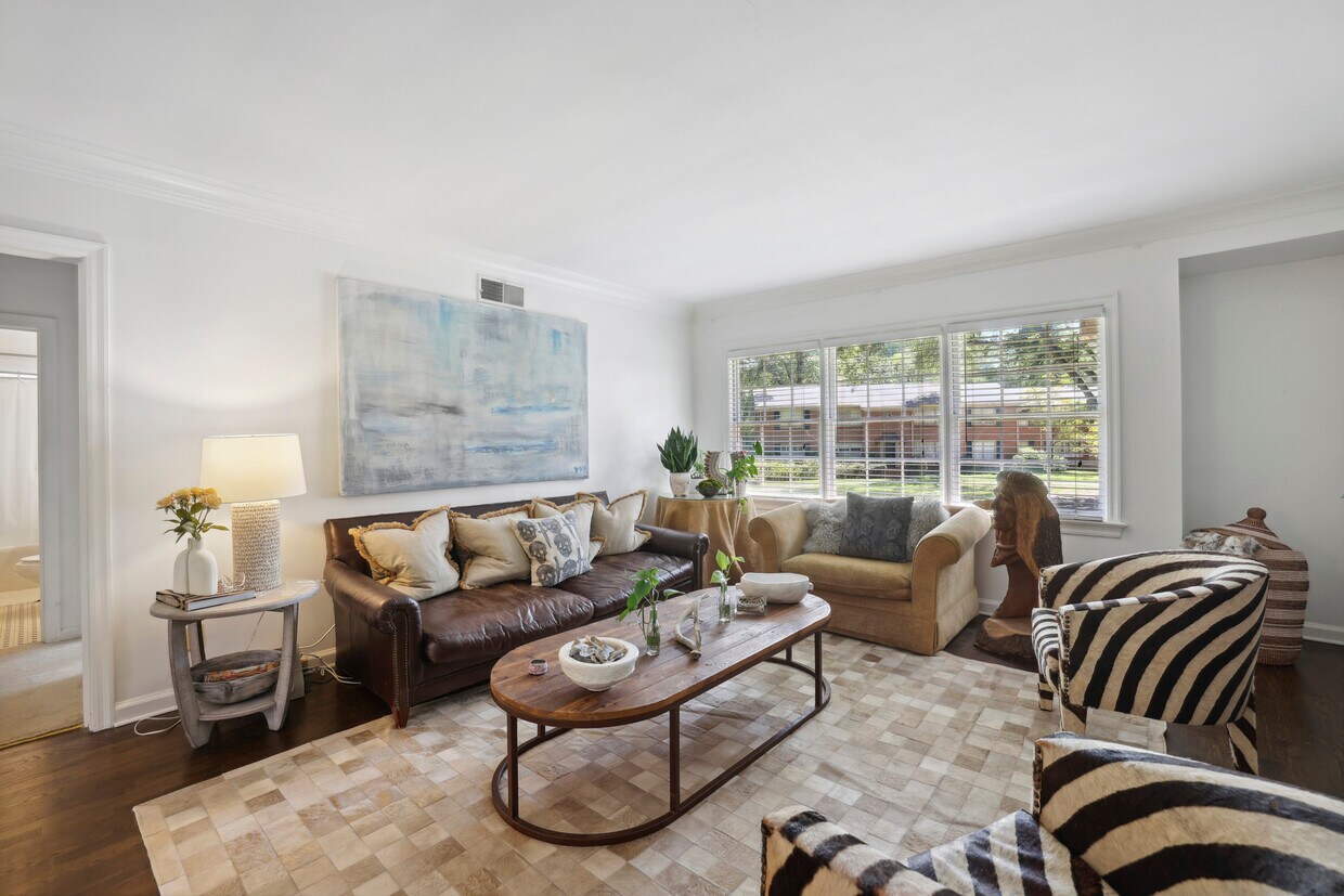 425 Lindbergh Dr NE Unit G4, Atlanta, GA 30305 Condo for Rent in