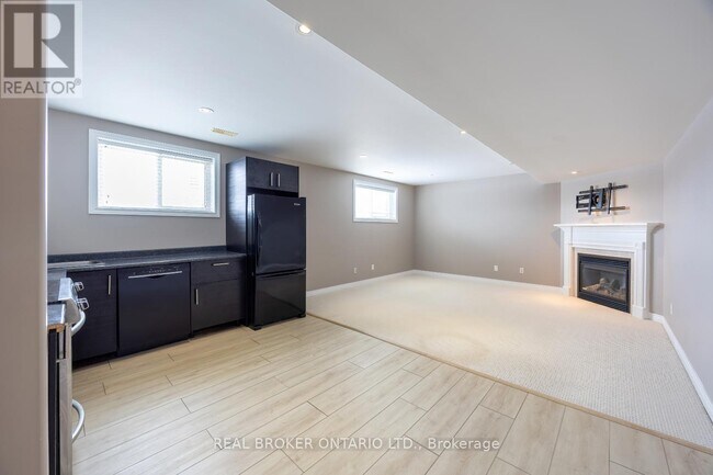 Photo du bâtiment - 2560 Denure Dr