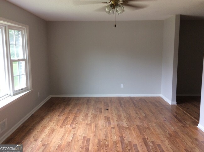 Building Photo - 1417 Pennel Dr