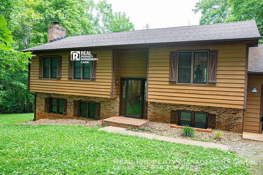 Primary Photo - 243 Ellen Dr