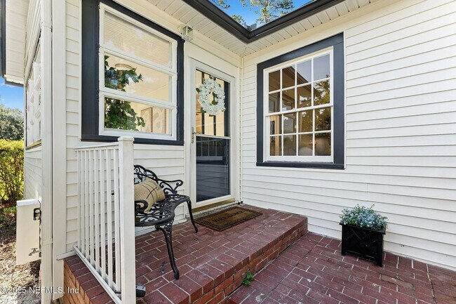Foto del edificio - 4744 Glenwood Ave