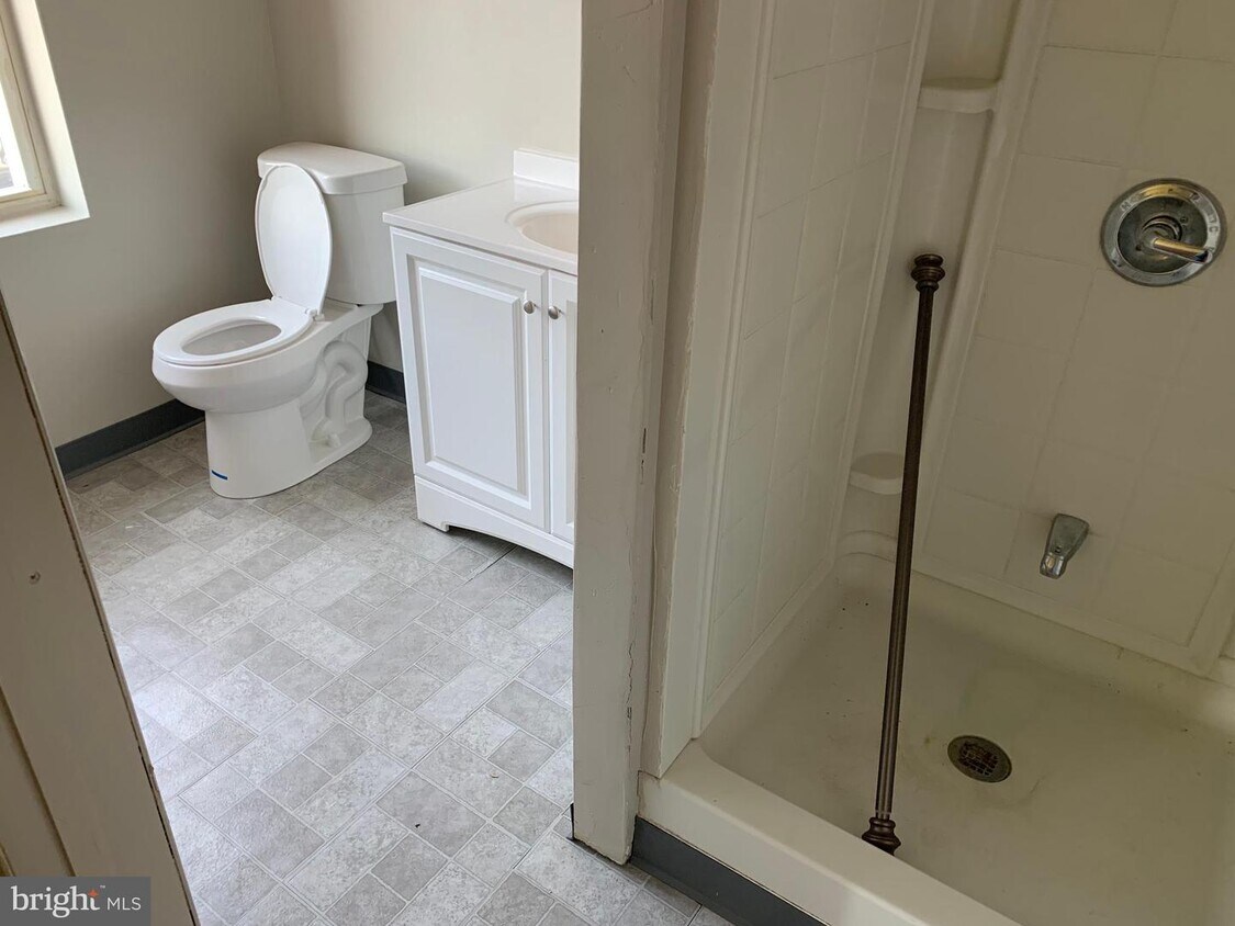 Foto principal - 2221 Ridge Ave