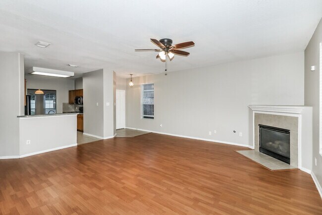 Foto del edificio - 12146 Landsdown Ridge Way