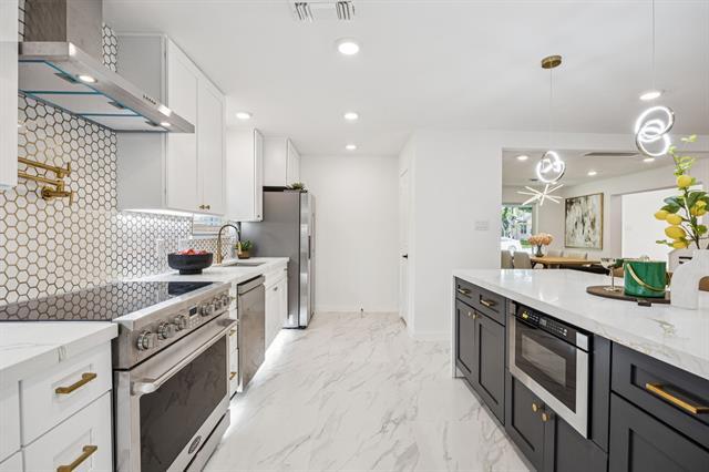 Foto del edificio - 13616 Rolling Hills Ln