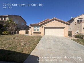 Building Photo - 29790 Cottonwood Cove