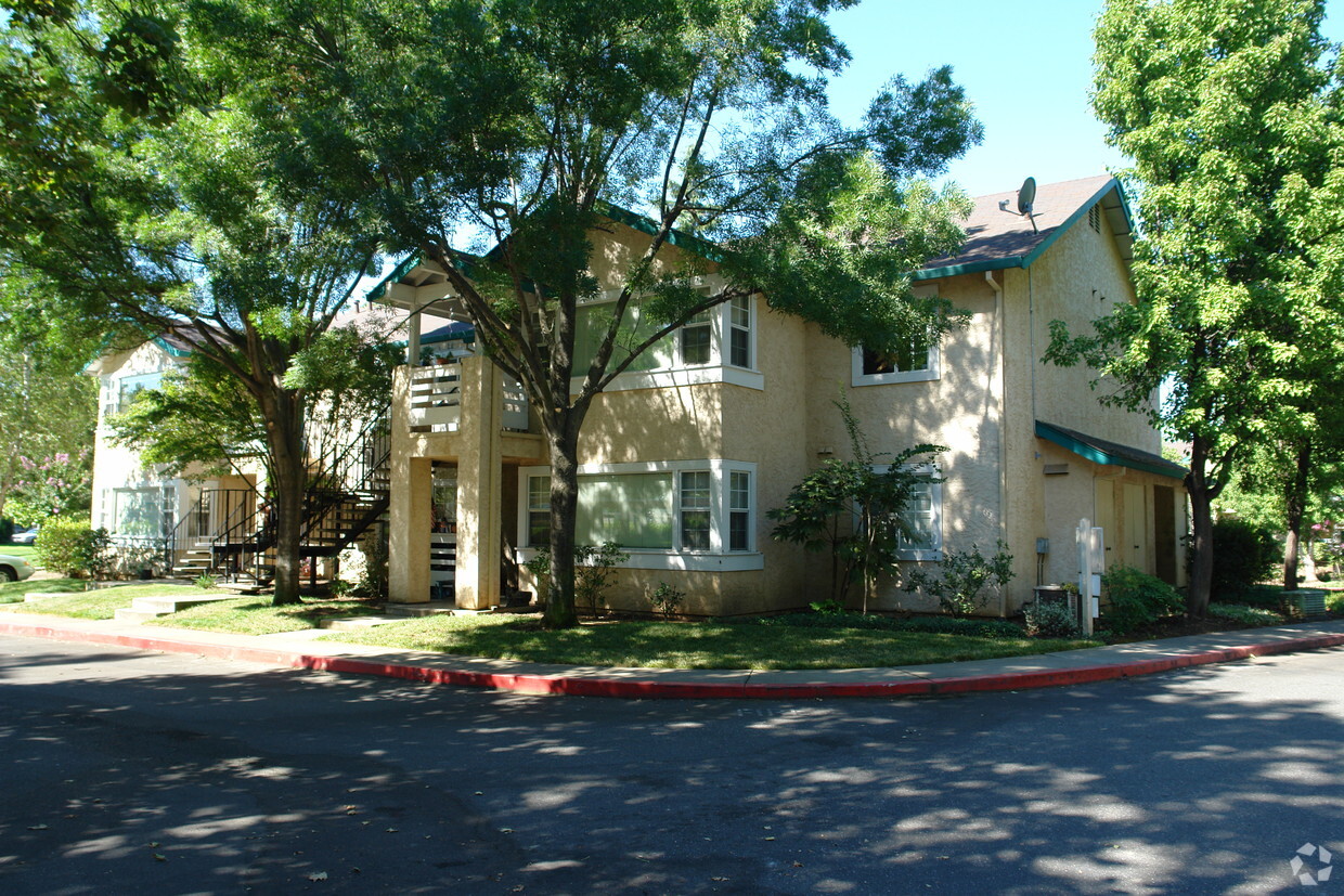 Foto principal - Amanda Place Apartments