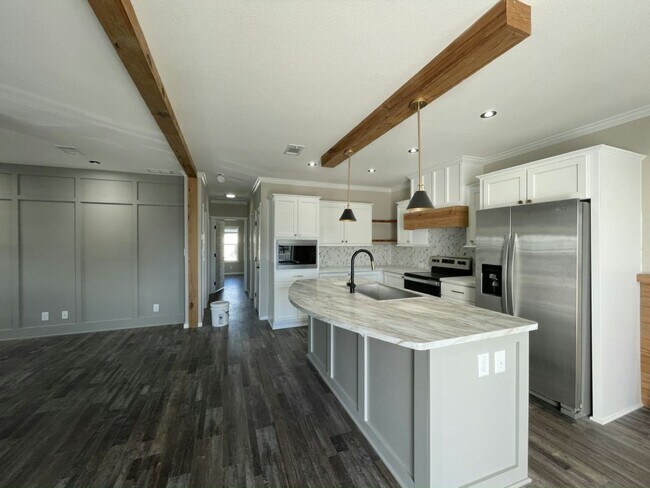Building Photo - 52 Orange Blossom St