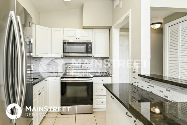 Foto del edificio - 3521 Schwalbe Dr