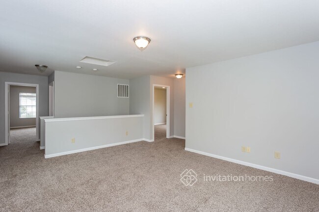 Foto del edificio - 952 Littleton Dr